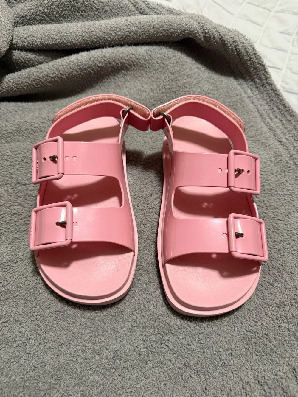 Gucci Kids Pink Double-Buckle Sandals with Back Strap